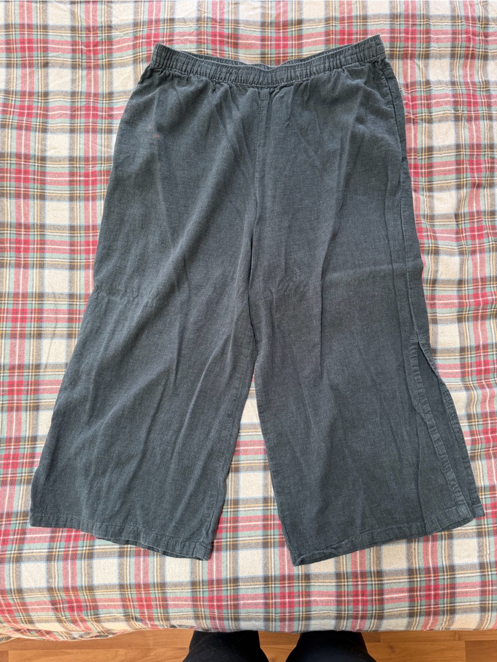 Patagonia Charcoal Cropped Wide-Leg Pants